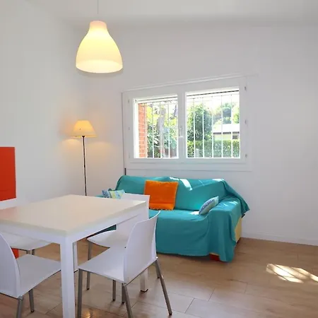 Σπίτι διακοπών Magenta *